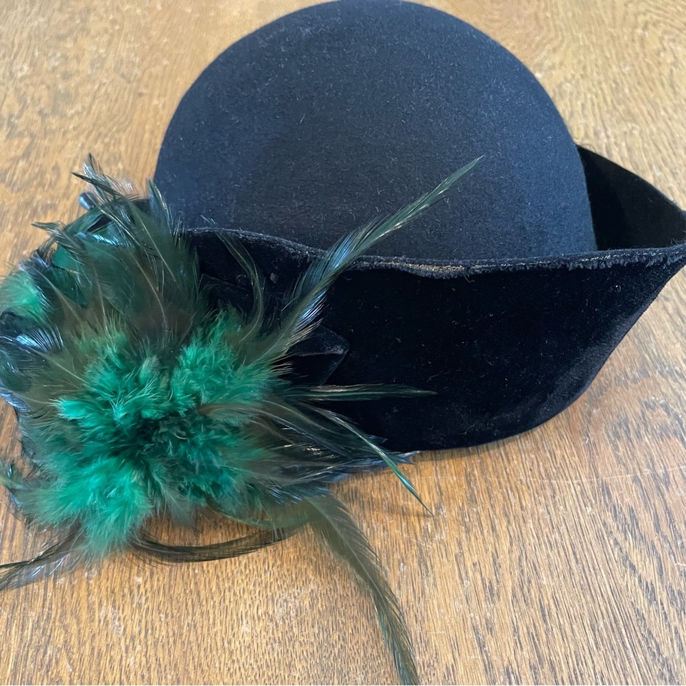 Vintage Henry G Ross Millinery Hat Black Beret Pillbox Fascinator Feather